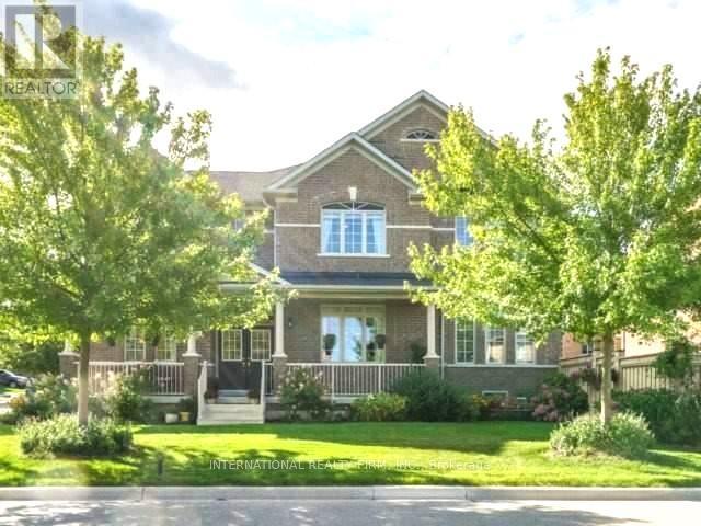 39 Lewis Honey Drive, Aurora, Ontario  L4G 0J4 - Photo 1 - N12090560