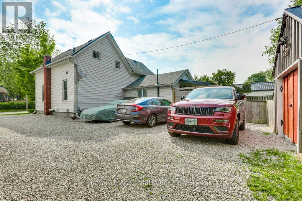81 Victoria Street, Tillsonburg, Ontario  N4G 3Z5 - Photo 38 - X12204357