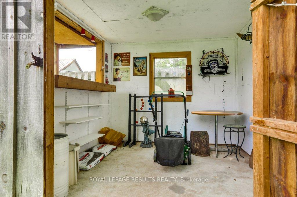 81 Victoria Street, Tillsonburg, Ontario  N4G 3Z5 - Photo 42 - X12204357