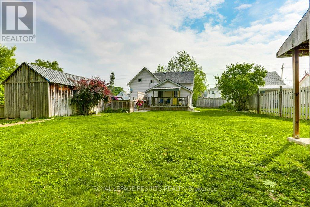 81 Victoria Street, Tillsonburg, Ontario  N4G 3Z5 - Photo 43 - X12204357