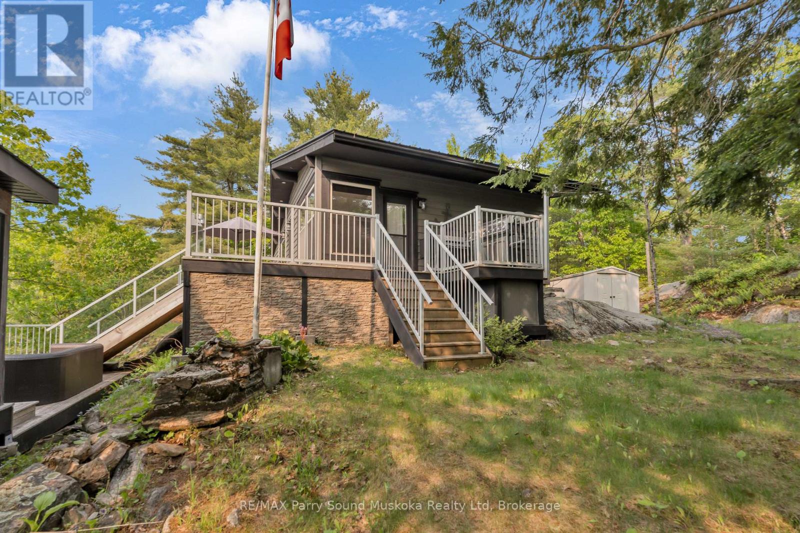 109 Healey Lake, The Archipelago, Ontario  P0G 1G0 - Photo 37 - X12204313