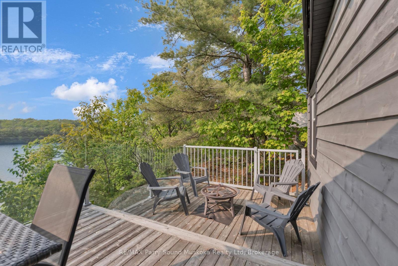 109 Healey Lake, The Archipelago, Ontario  P0G 1G0 - Photo 34 - X12204313