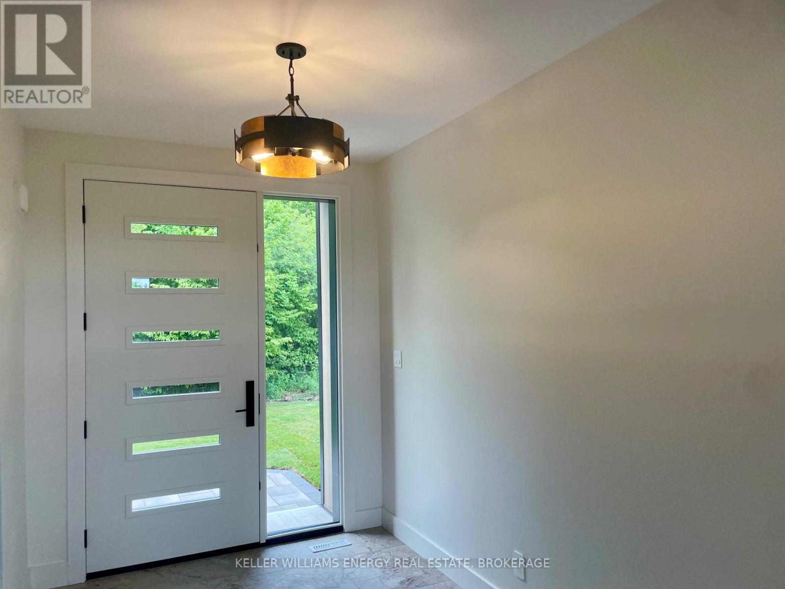 13 Partridge Hollow Road, Prince Edward County, Ontario  K0K 1T0 - Photo 13 - X12078826