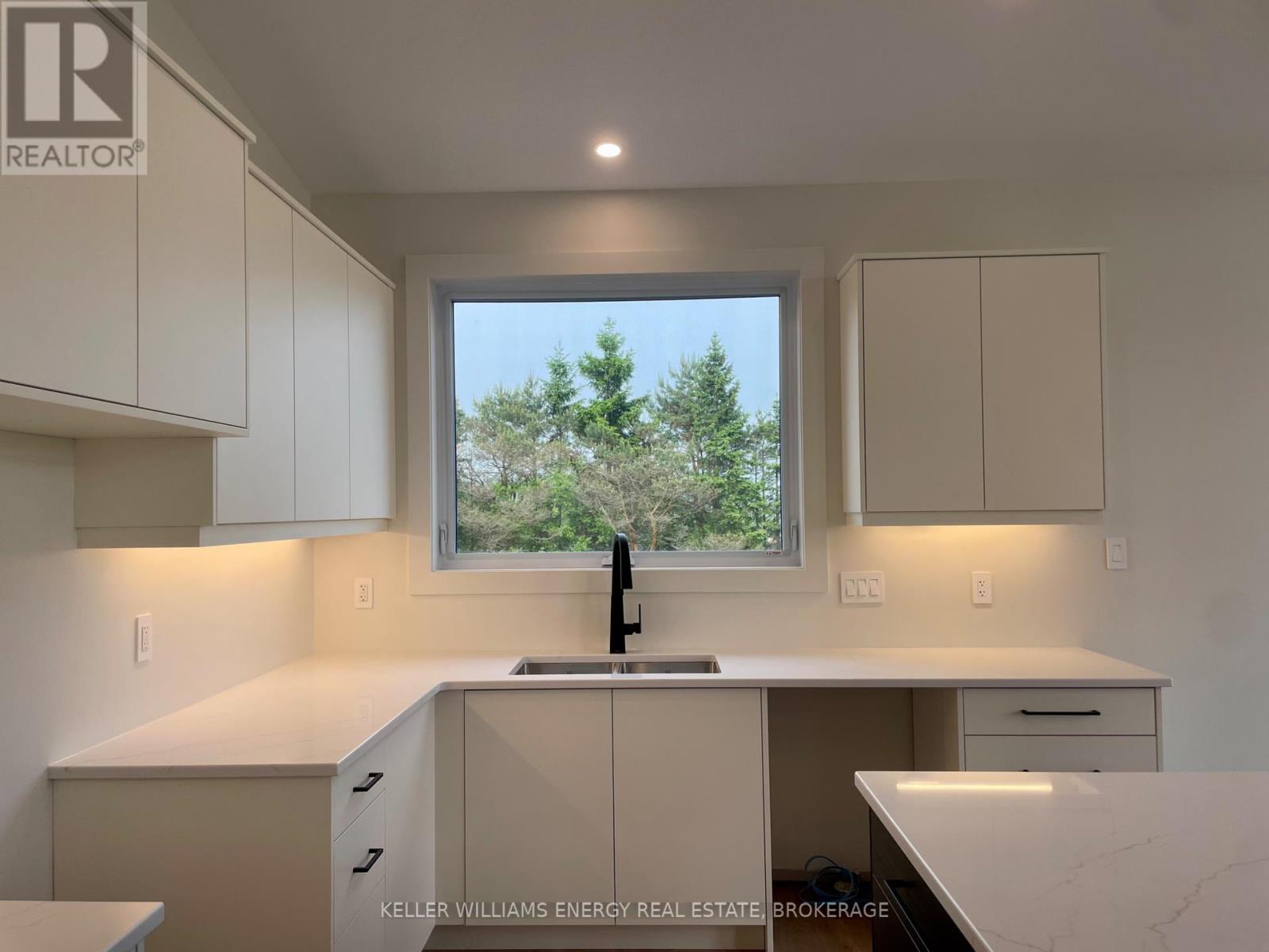 13 Partridge Hollow Road, Prince Edward County, Ontario  K0K 1T0 - Photo 15 - X12078826