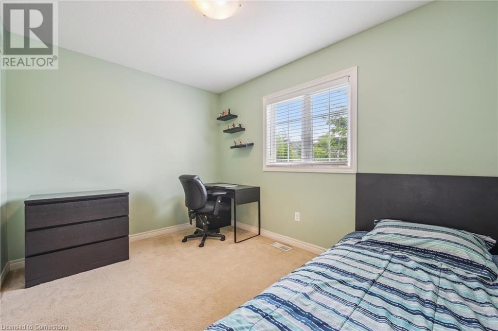 72 Mcarthur Drive, Guelph, Ontario  N1L 1T8 - Photo 27 - 40736709