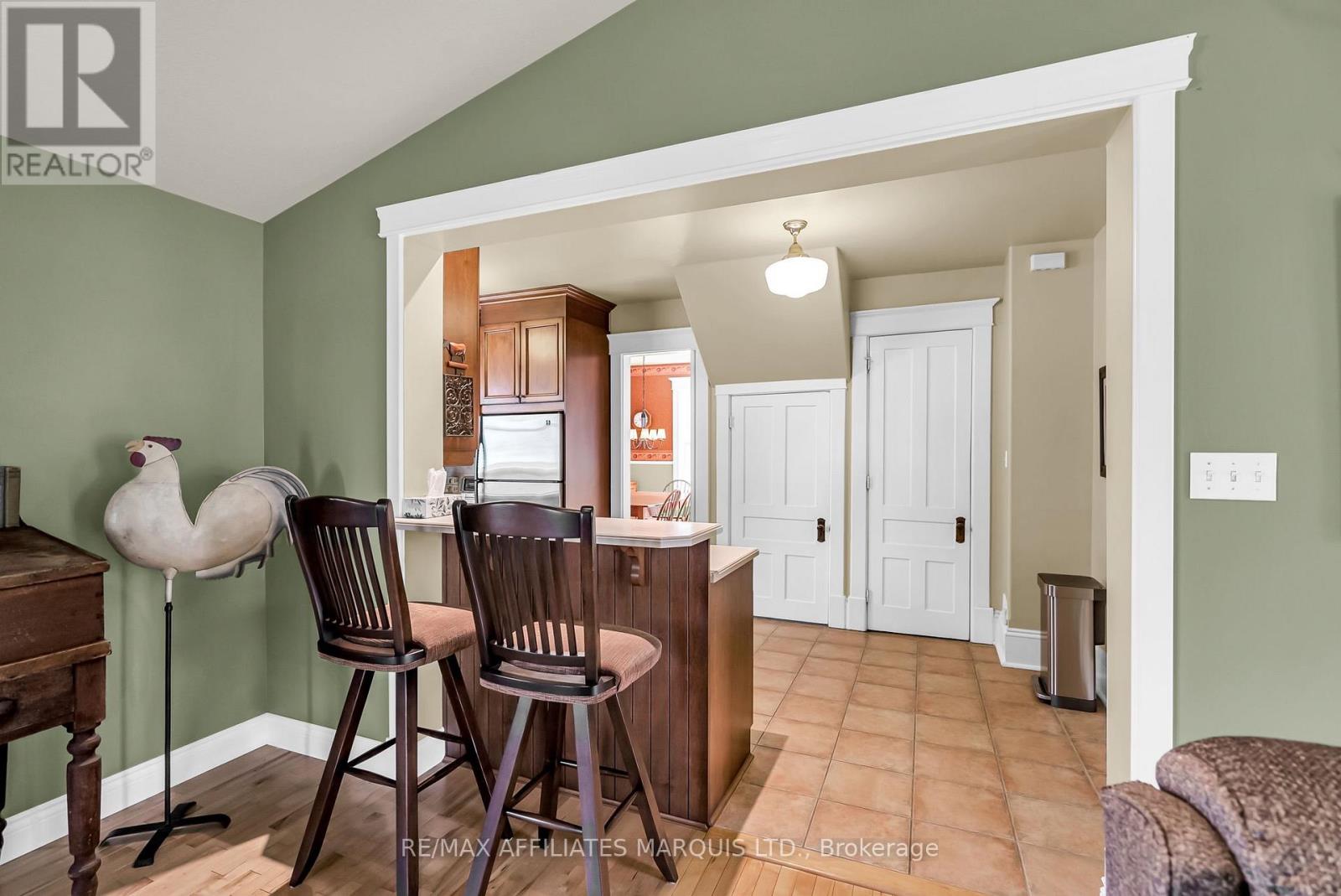 21 Peter Street, North Glengarry, Ontario  K0C 1T0 - Photo 16 - X12204344