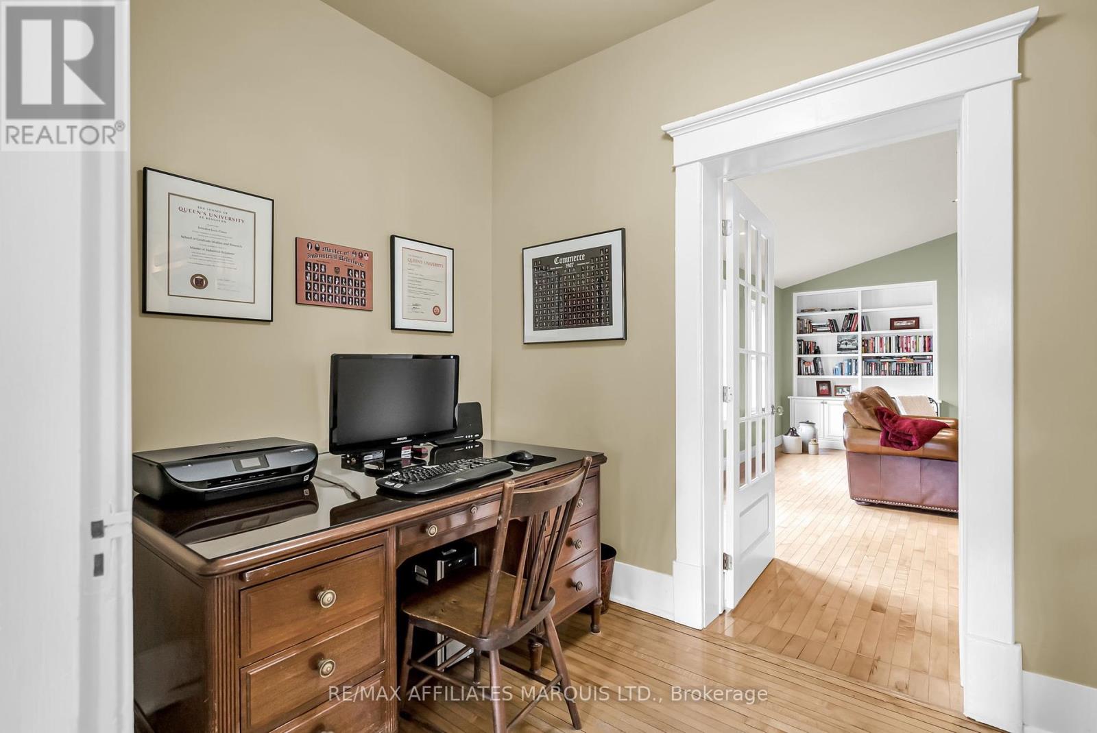 21 Peter Street, North Glengarry, Ontario  K0C 1T0 - Photo 25 - X12204344