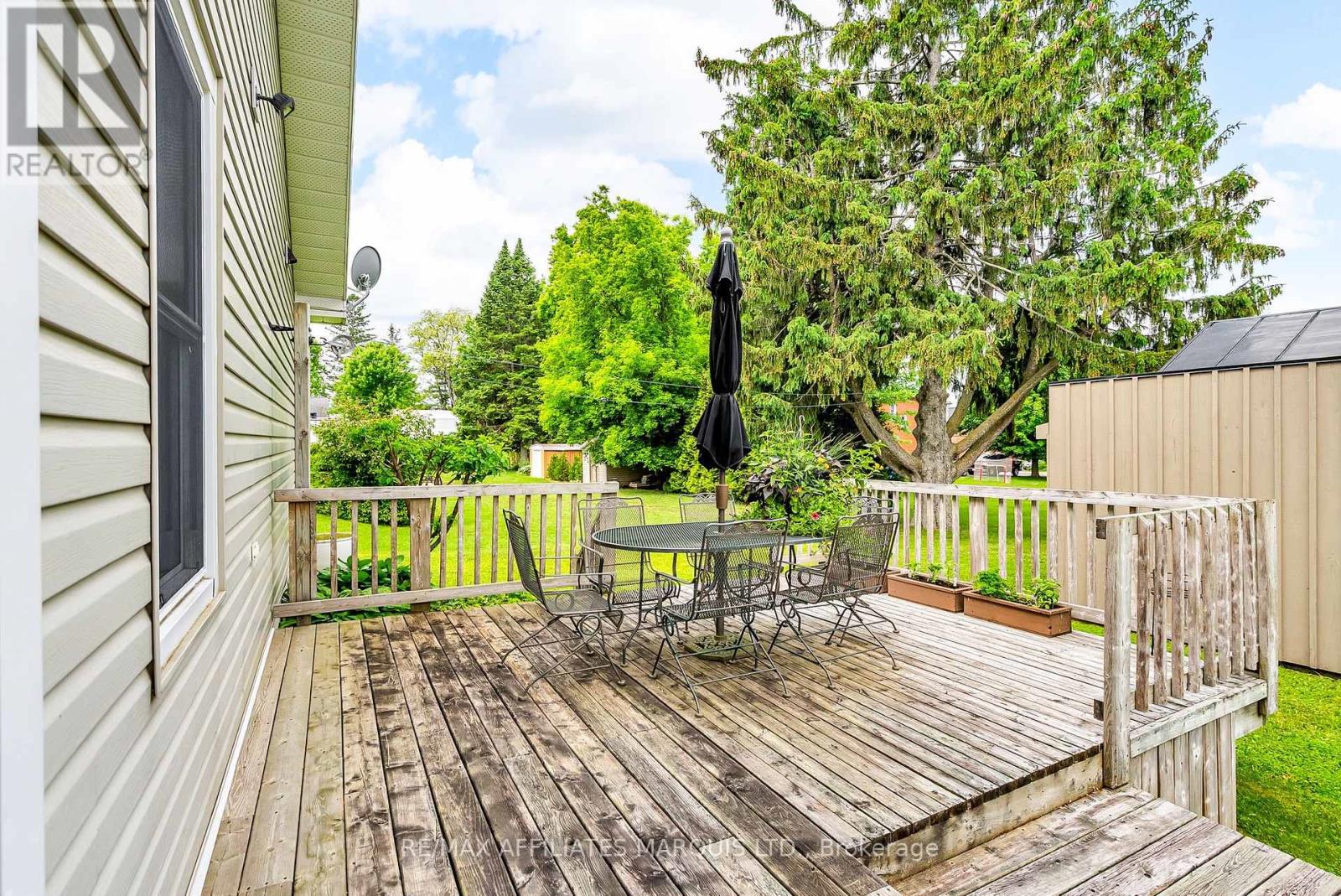 21 Peter Street, North Glengarry, Ontario  K0C 1T0 - Photo 45 - X12204344
