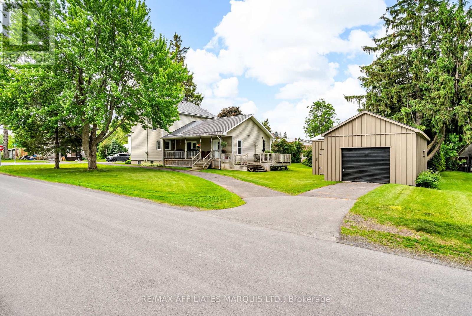 21 Peter Street, North Glengarry, Ontario  K0C 1T0 - Photo 46 - X12204344