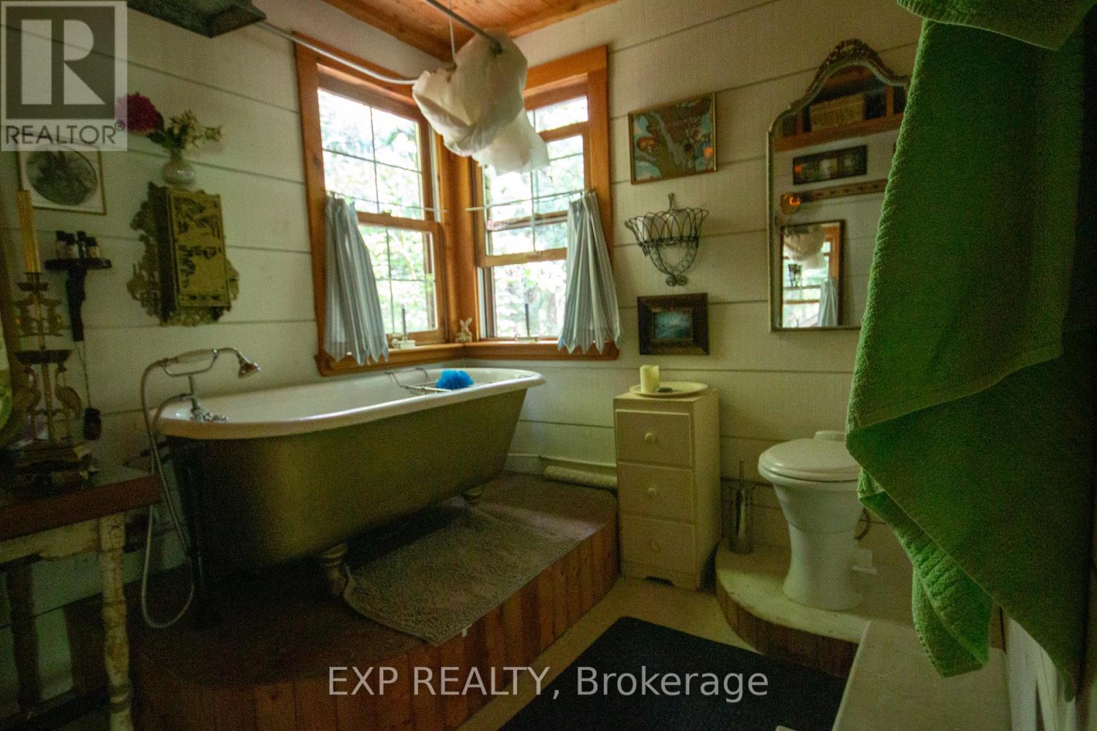 1119 County Rd 7 Road, Prince Edward County, Ontario  K0K 2T0 - Photo 36 - X12204352