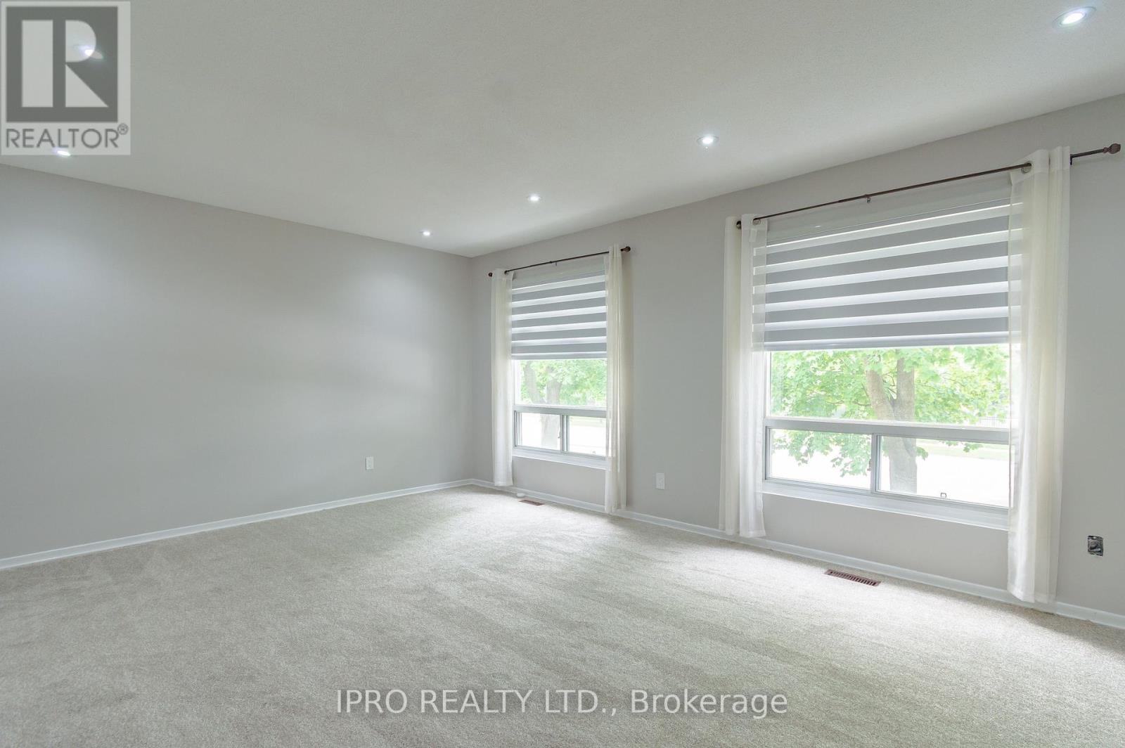 16 Franklin Court, Brampton, Ontario  L6T 3Z1 - Photo 10 - W12204136