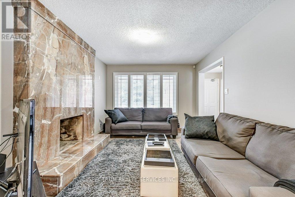 119 Silver Arrow Crescent, Vaughan, Ontario  L6A 1K2 - Photo 6 - N12204342
