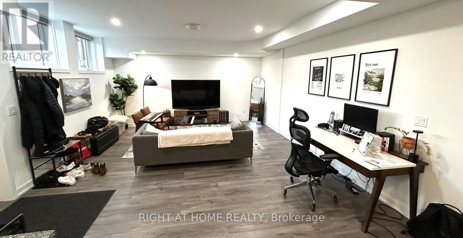 19 - 400 Finch Avenue, Pickering, Ontario  L1V 0G7 - Photo 2 - E12202575