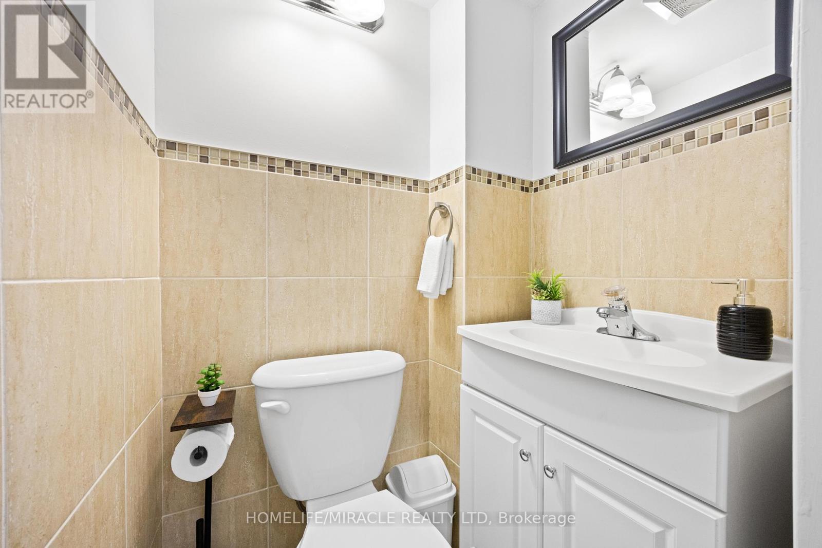 21 Folkstone Crescent, Brampton, Ontario  L6T 3M4 - Photo 45 - W12202151
