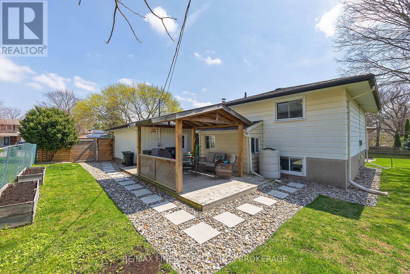 1039 Hudson Drive, Kingston (South Of Taylor-Kidd Blvd), Ontario  K7M 5K5 - Photo 34 - X12204393