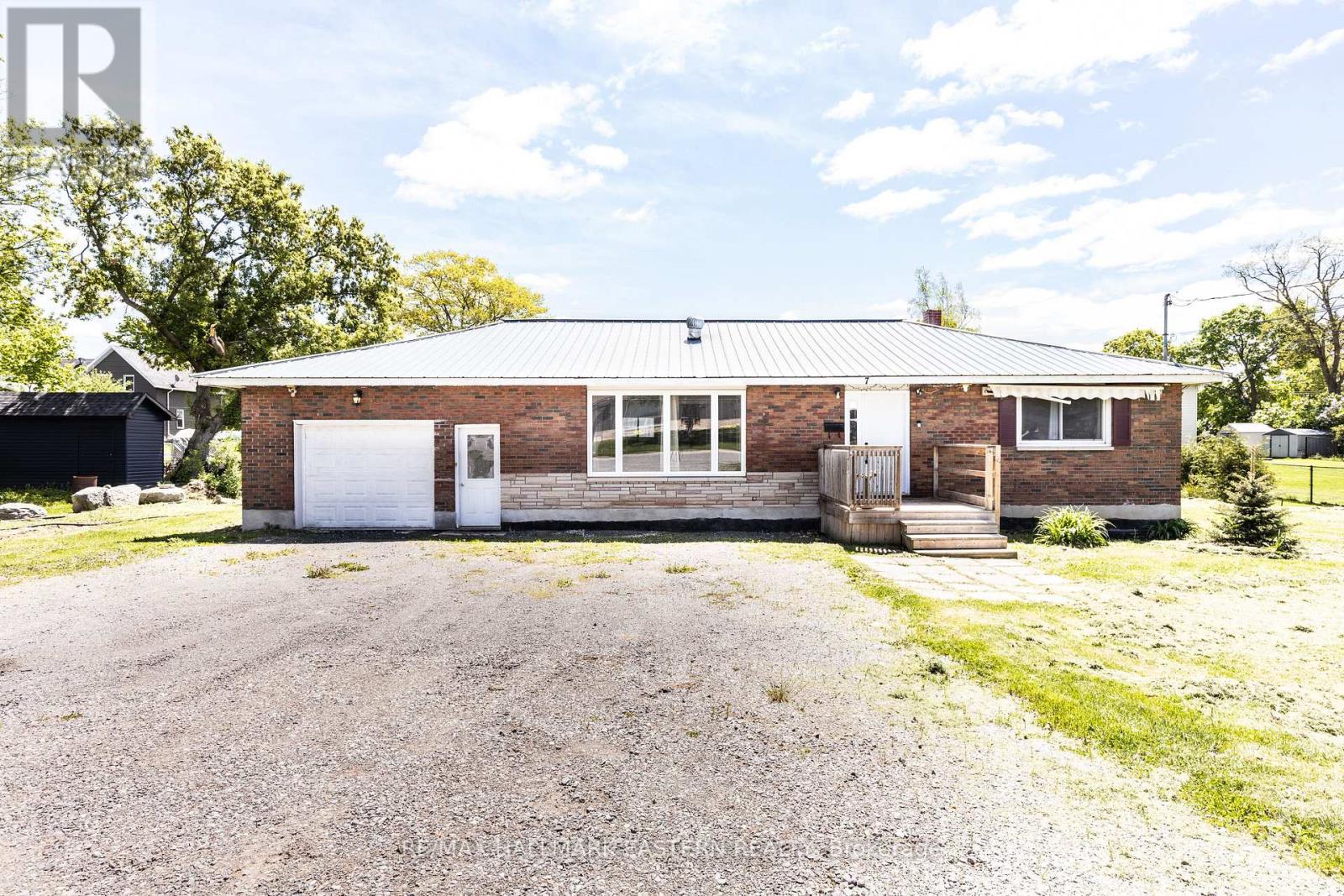 7 CRAWFORD DRIVE, Marmora and Lake, Ontario