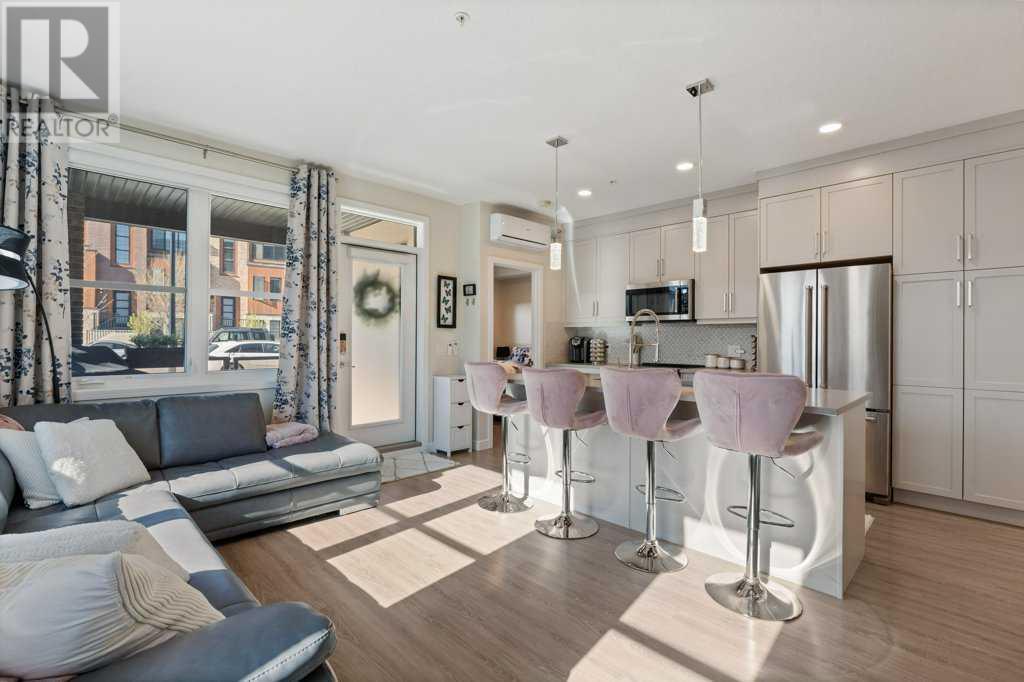 Property at 1102, 80 Greenbriar Place NW image 1