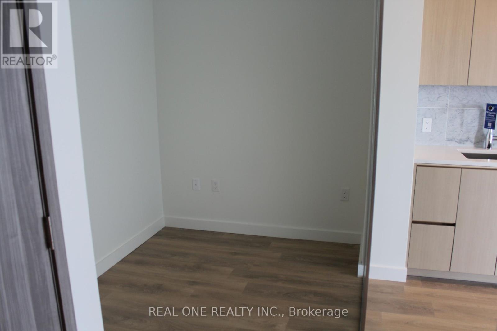 2701 - 95 Mcmahon Drive, Toronto, Ontario  M2K 0H2 - Photo 17 - C12204392