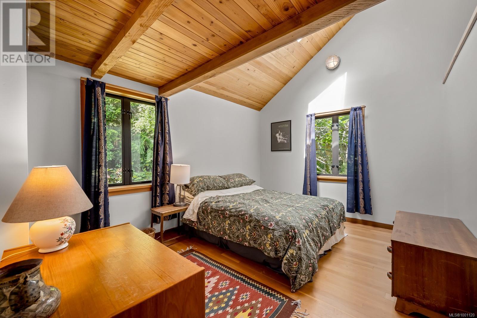 822 Austin Dr, Cortes Island, British Columbia  V0P 1K0 - Photo 14 - 1001120