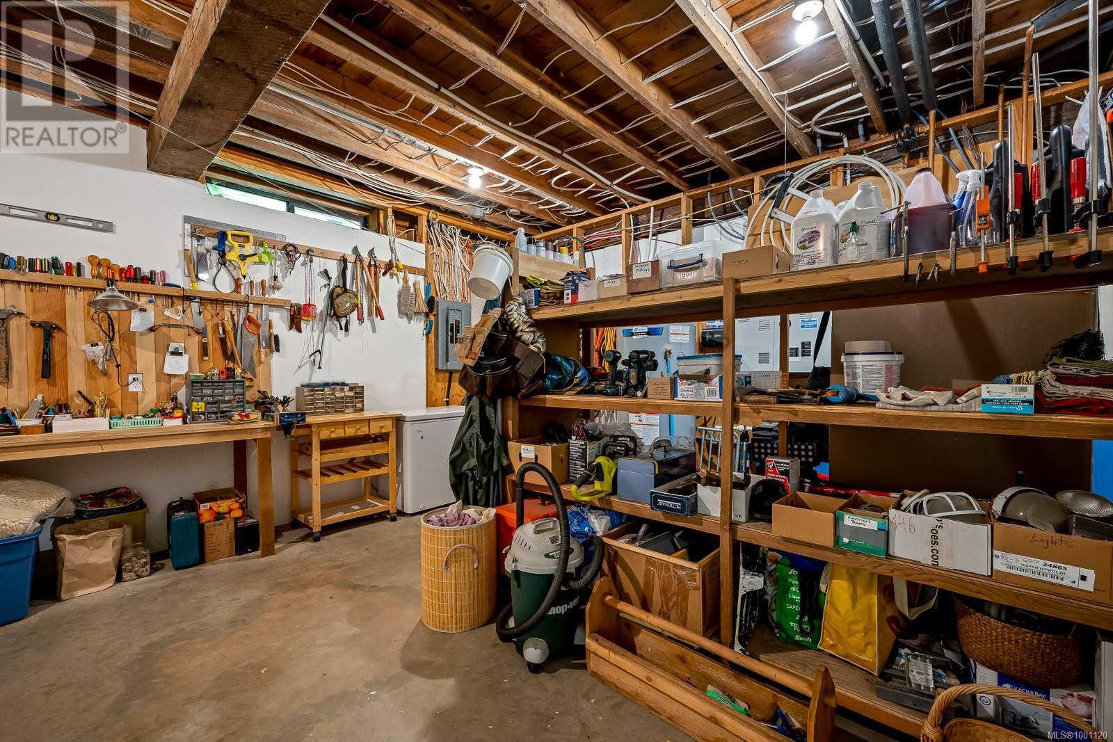 822 Austin Dr, Cortes Island, British Columbia  V0P 1K0 - Photo 28 - 1001120