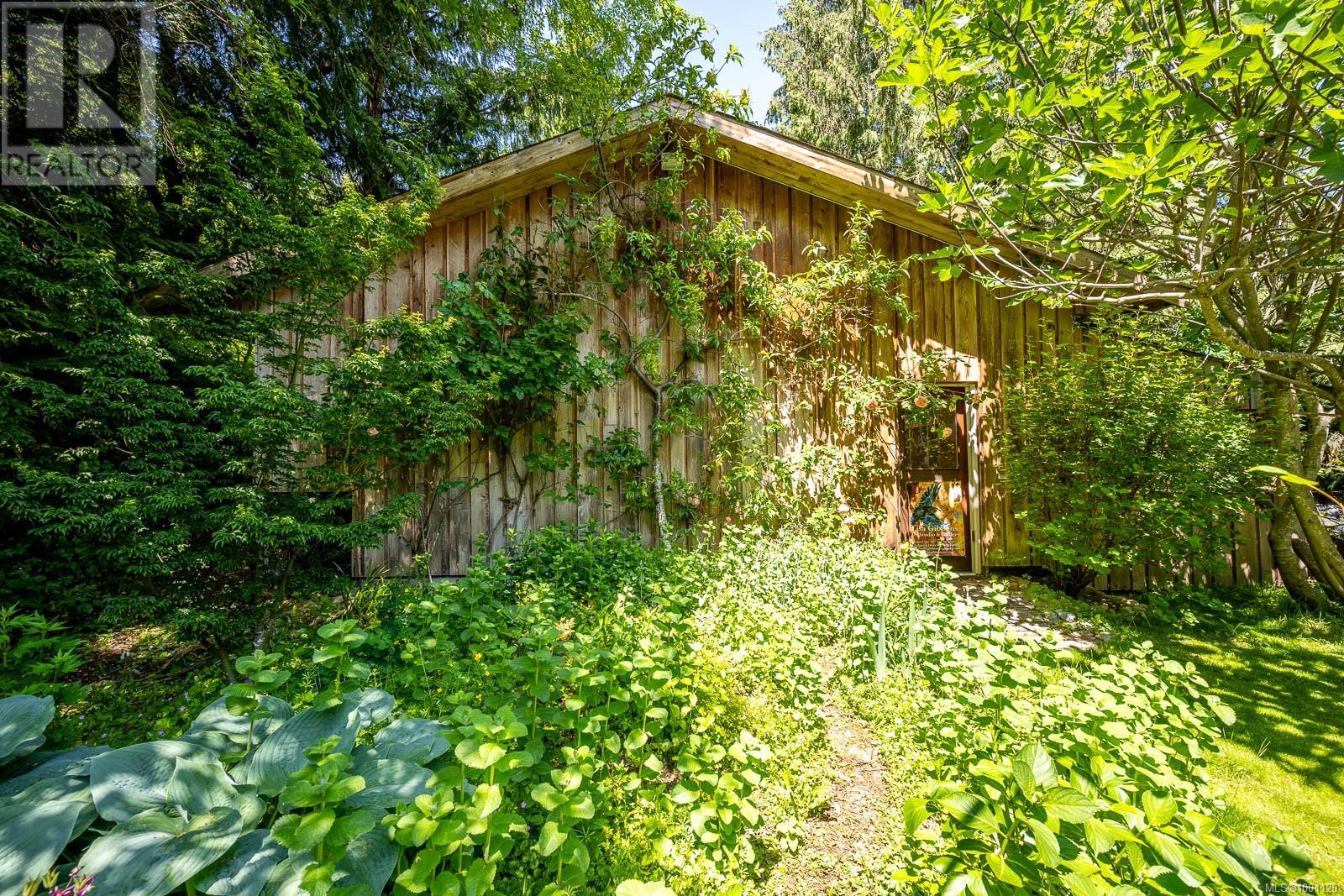 822 Austin Dr, Cortes Island, British Columbia  V0P 1K0 - Photo 29 - 1001120
