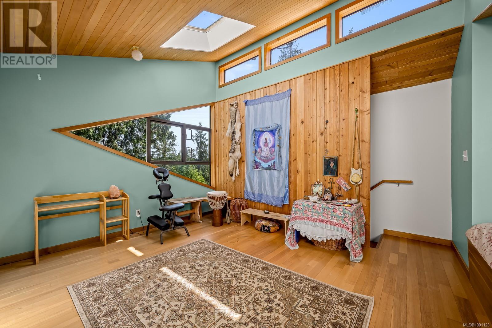 822 Austin Dr, Cortes Island, British Columbia  V0P 1K0 - Photo 18 - 1001120