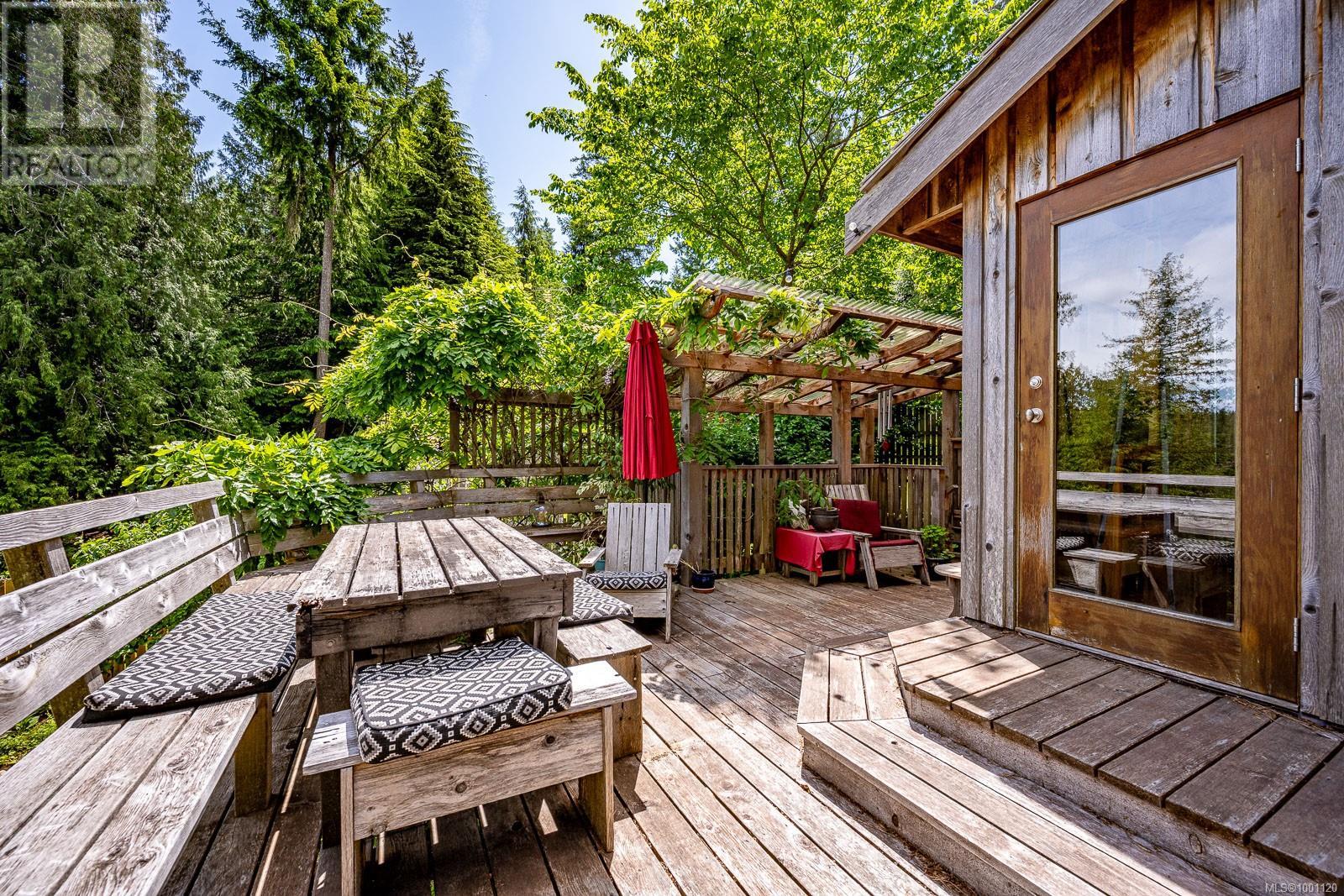 822 Austin Dr, Cortes Island, British Columbia  V0P 1K0 - Photo 37 - 1001120