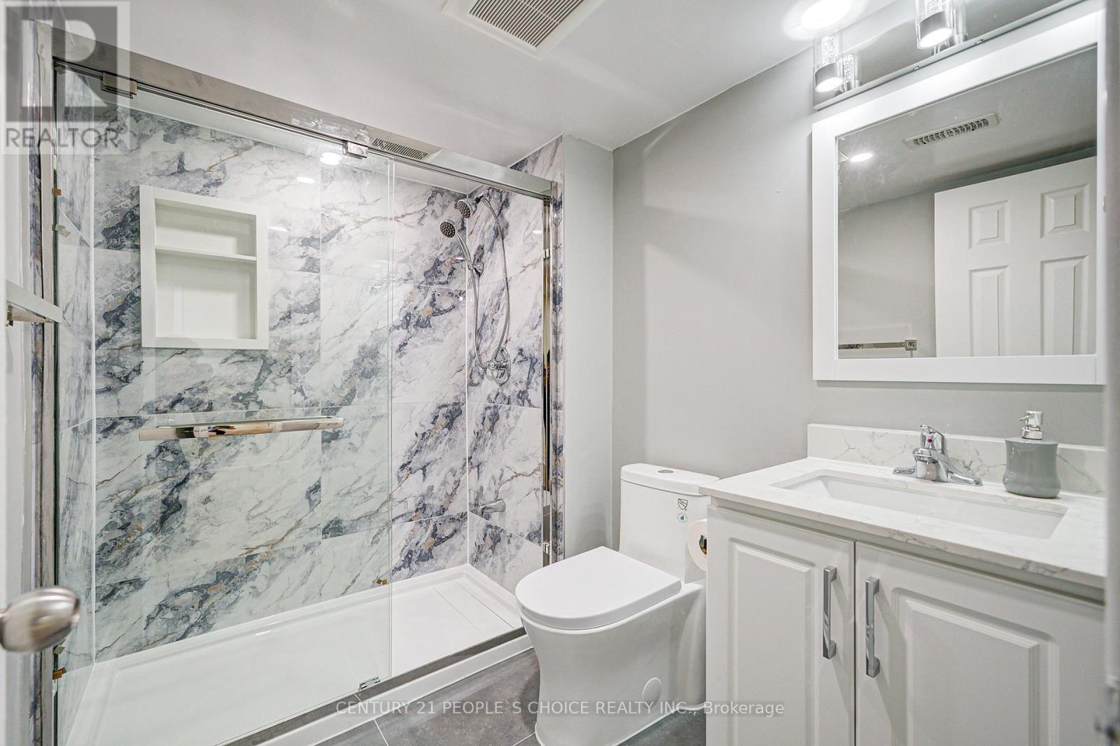 7 Heathbrook Avenue, Brampton, Ontario  L6P 2N1 - Photo 41 - W12204372