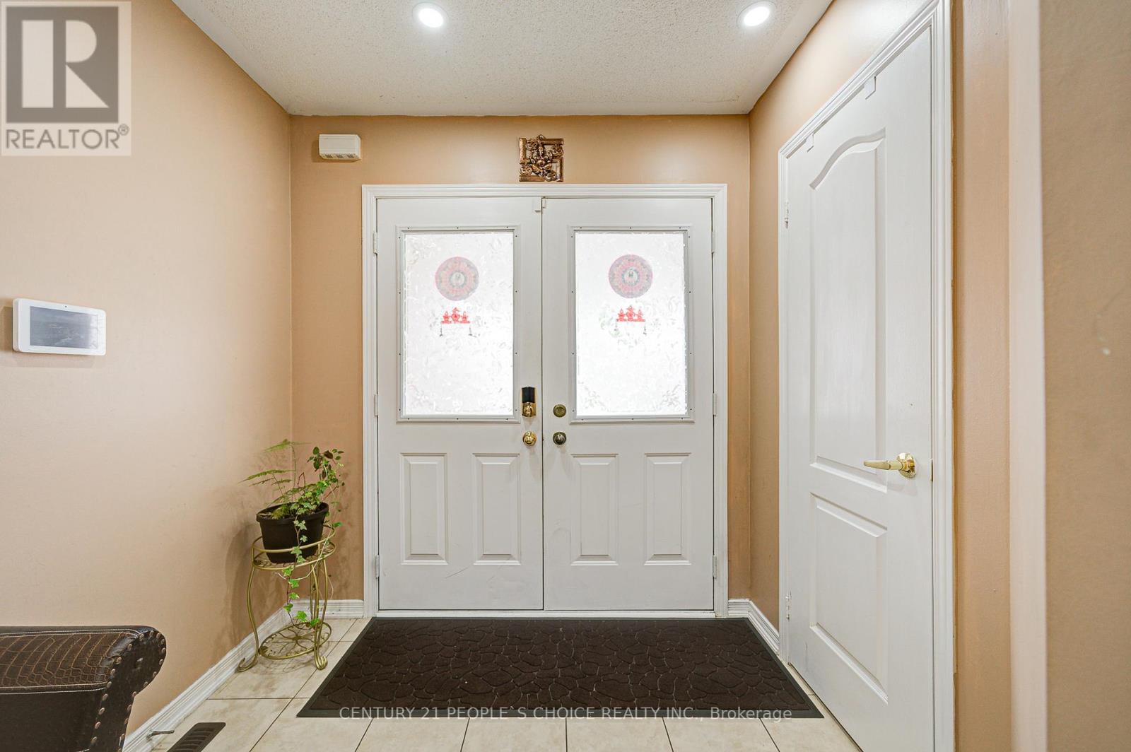 Property at 7 HEATHBROOK AVENUE image 5