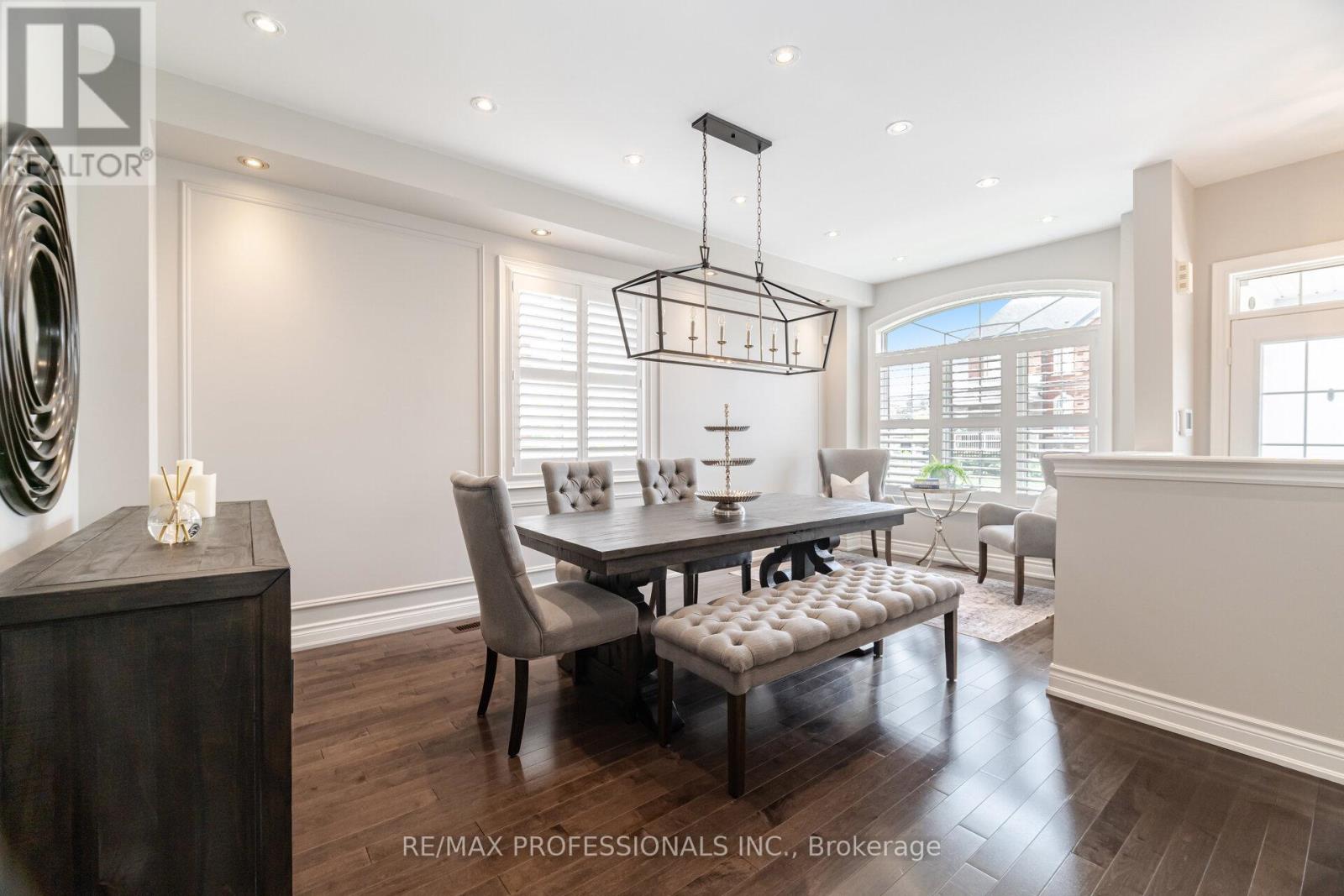 3190 Southwind Road, Mississauga, Ontario  L5M 0V8 - Photo 5 - W12204385