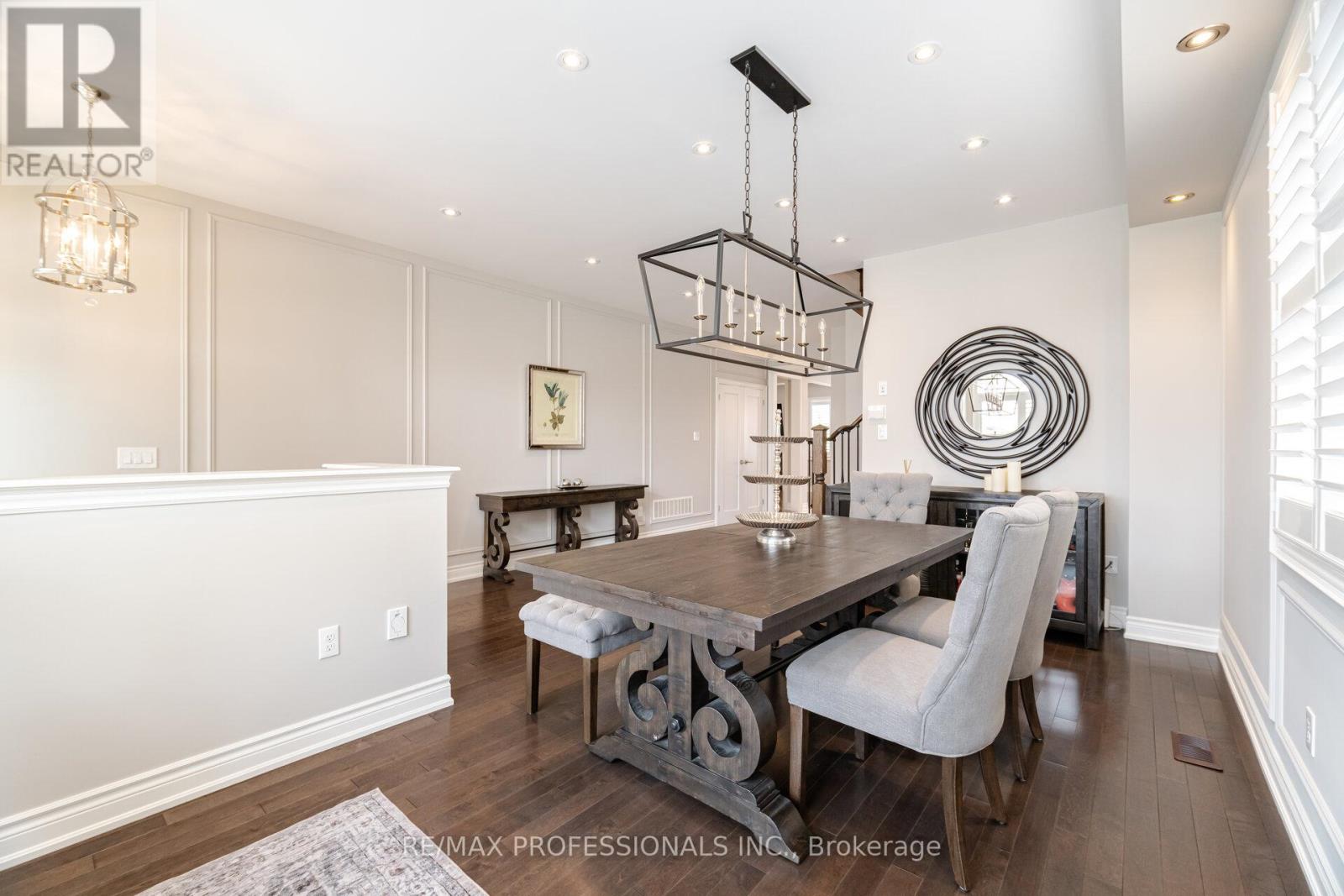 3190 Southwind Road, Mississauga, Ontario  L5M 0V8 - Photo 7 - W12204385