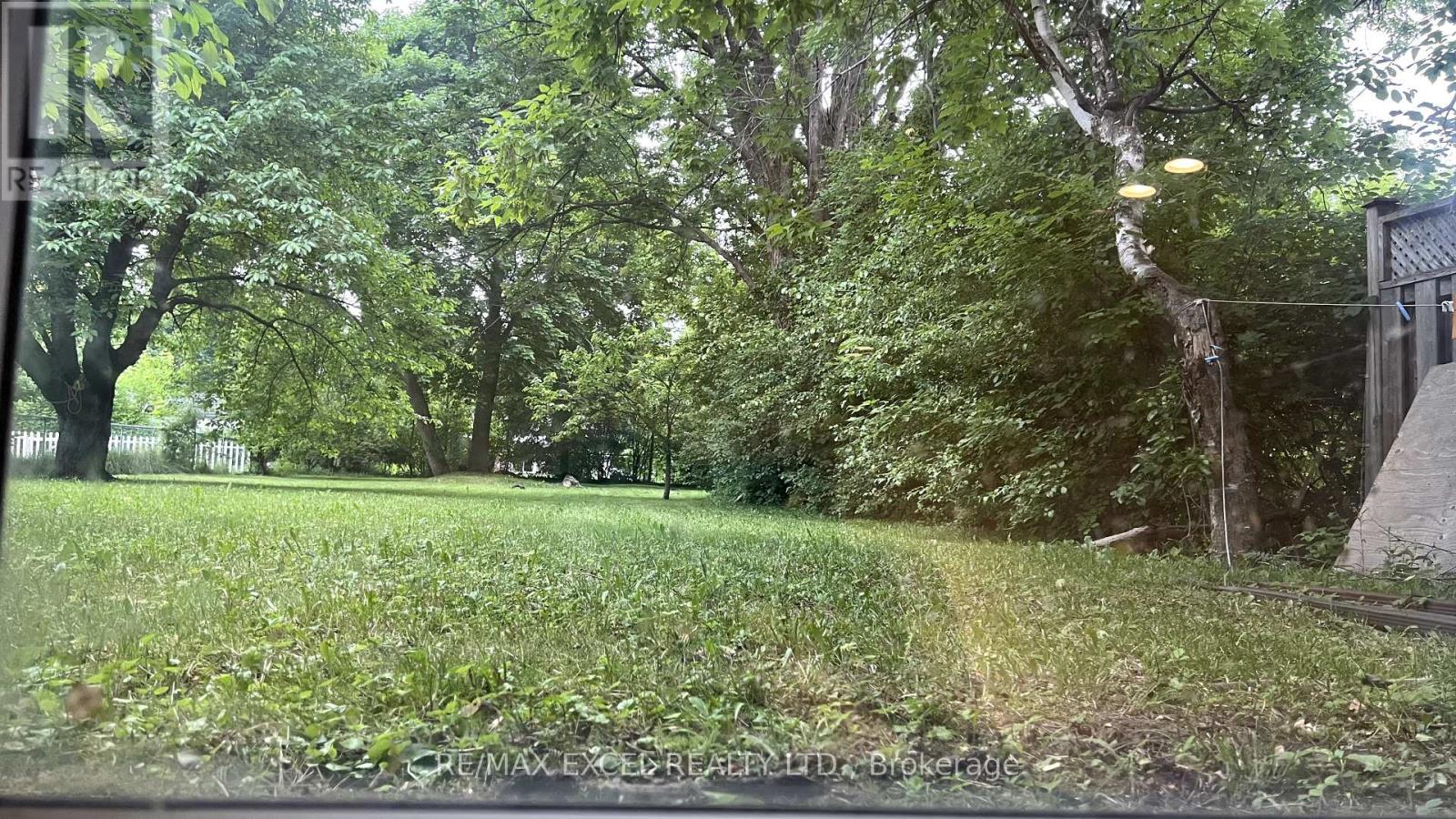 Main Floor - 387 Crosby Avenue, Richmond Hill, Ontario  L4C 2R8 - Photo 13 - N12204245