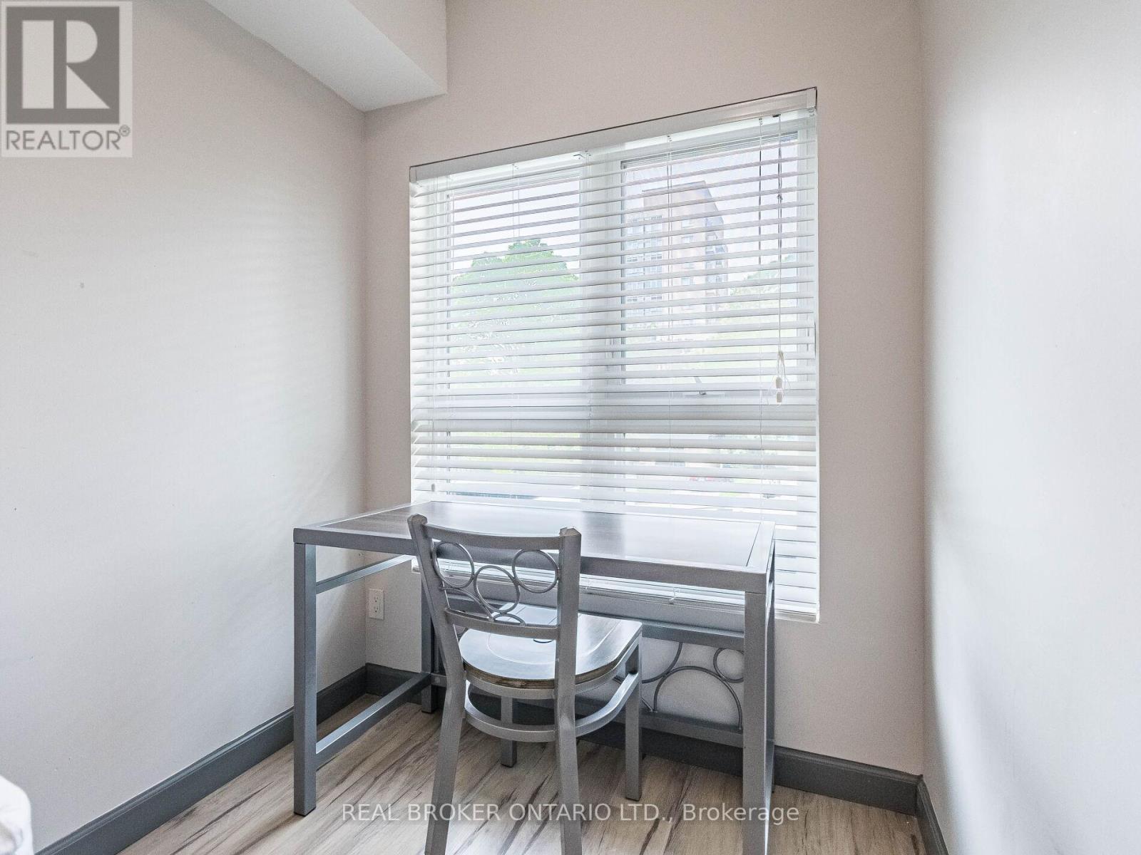 123 - 258a Sunview Street, Waterloo, Ontario  N2L 0H6 - Photo 32 - X12198788