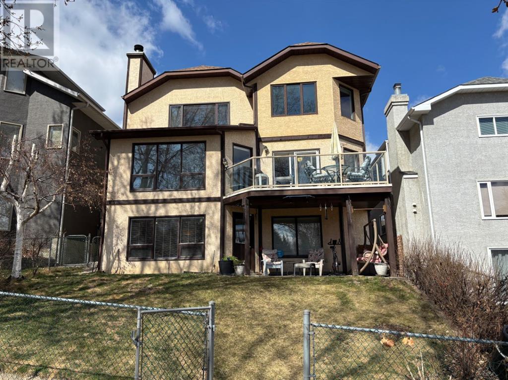 Property at 136 Christie Park Manor SW image 2