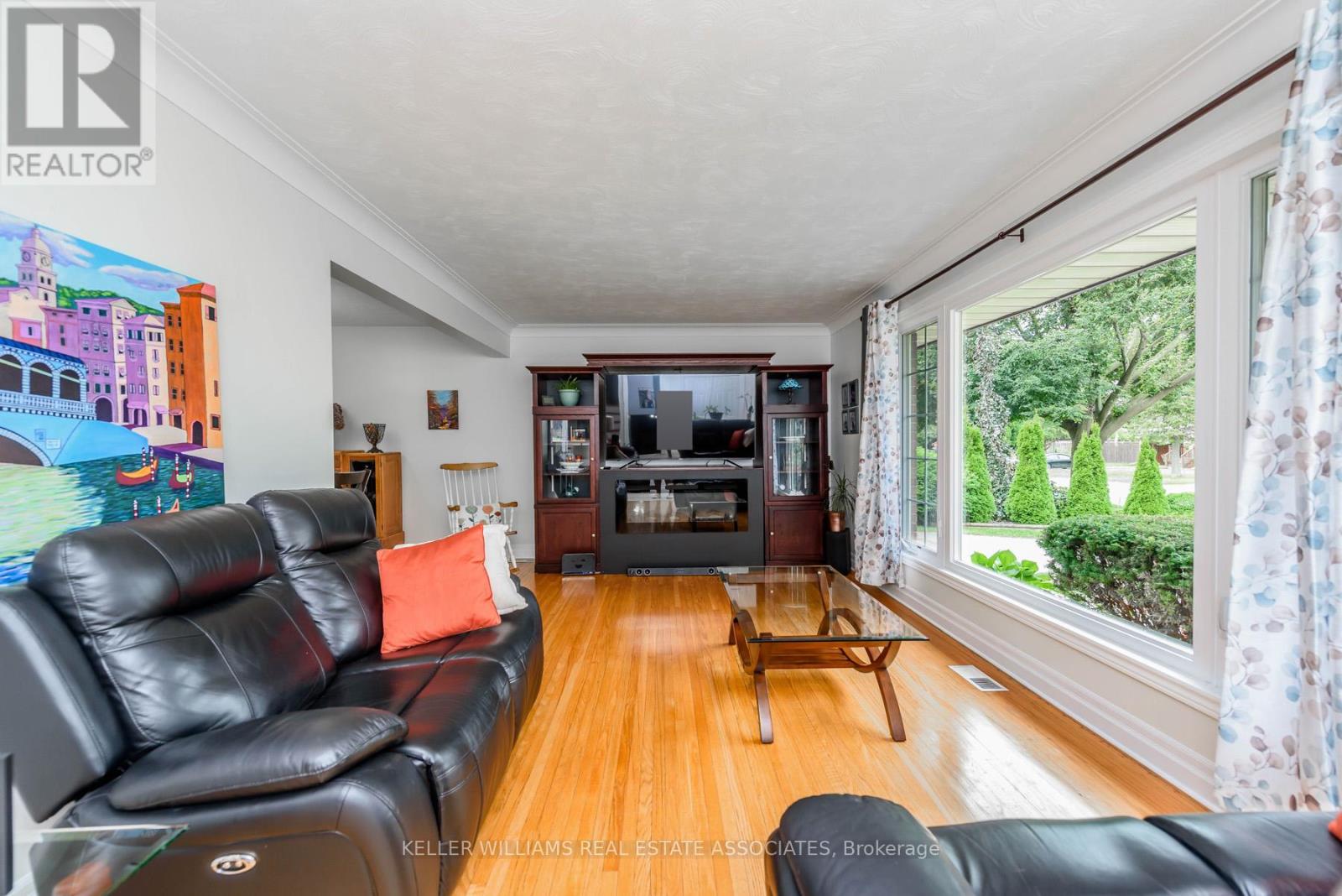 43 Kensington Avenue, Brantford, Ontario  N3R 5S7 - Photo 5 - X12176644