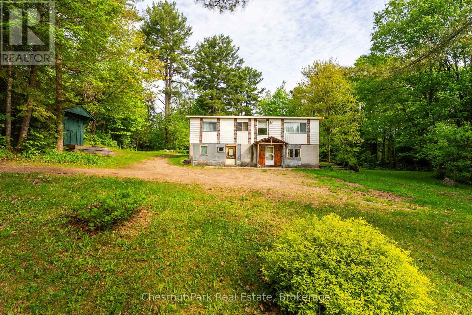 554 Britannia Road, Huntsville, Ontario  P1H 2J3 - Photo 11 - X12204415