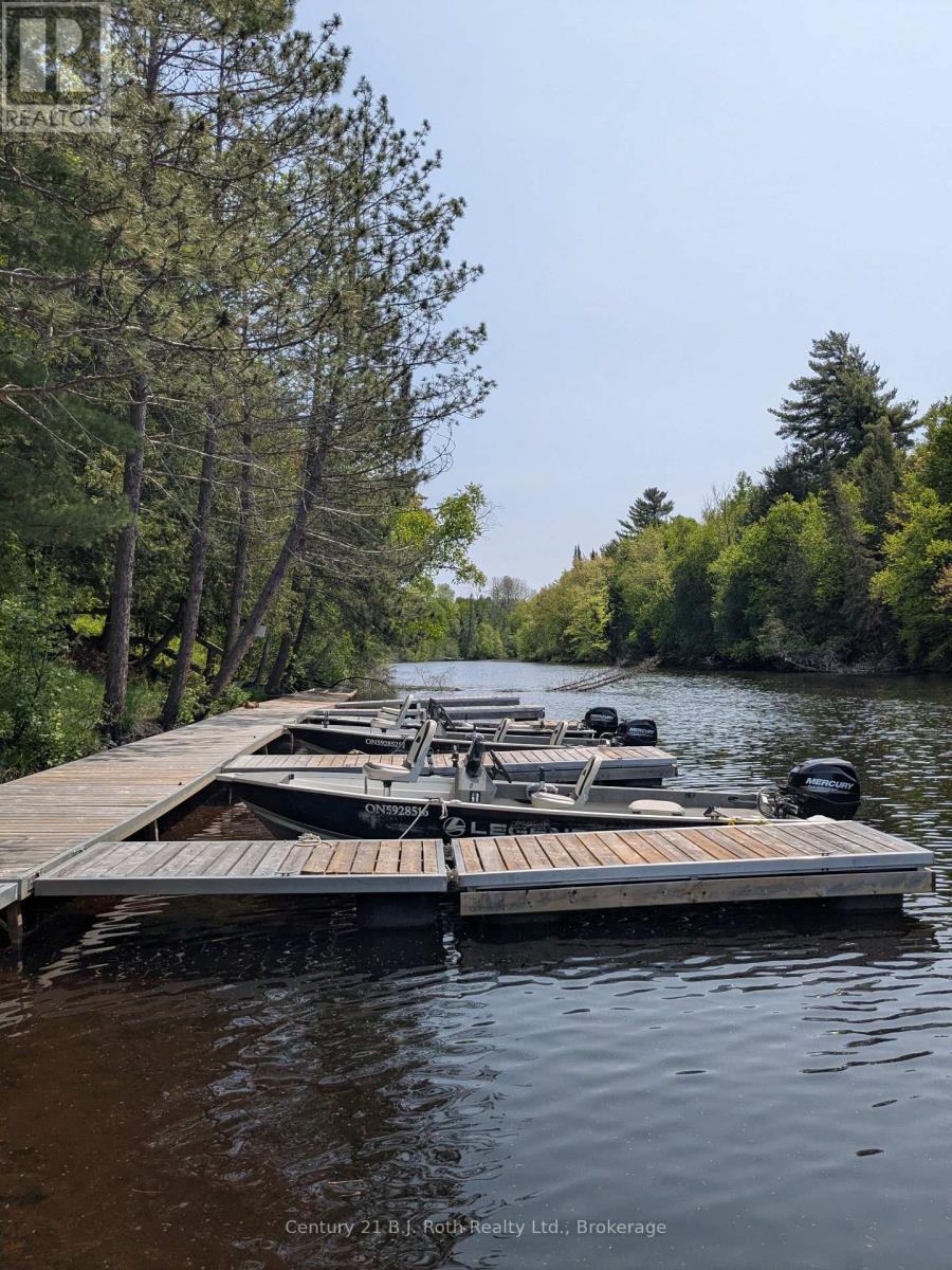 836 LAKE NIPISSING ROAD, Nipissing, Ontario