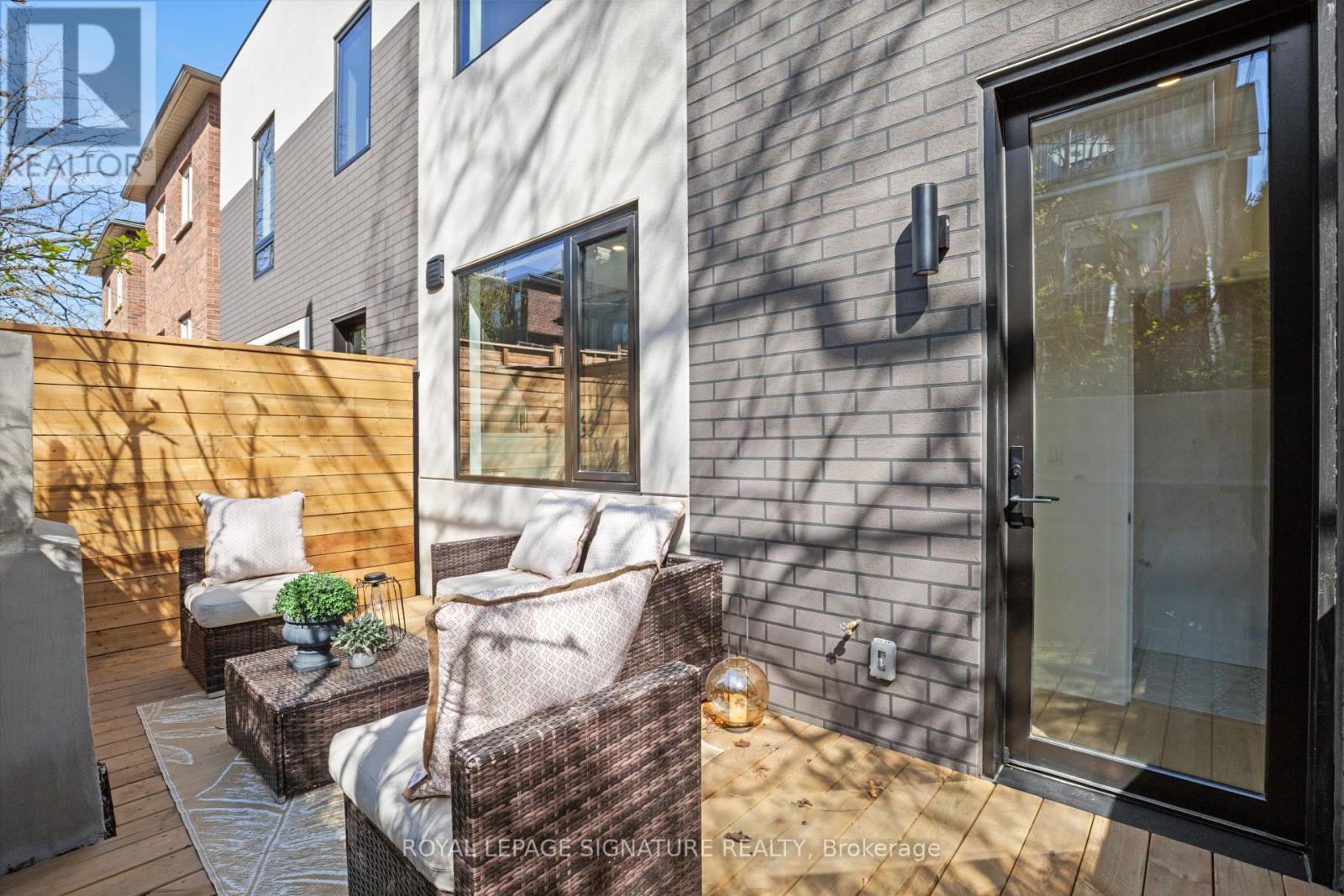 1 Heydon Park Road, Toronto, Ontario  M6J 2C7 - Photo 29 - C12204446