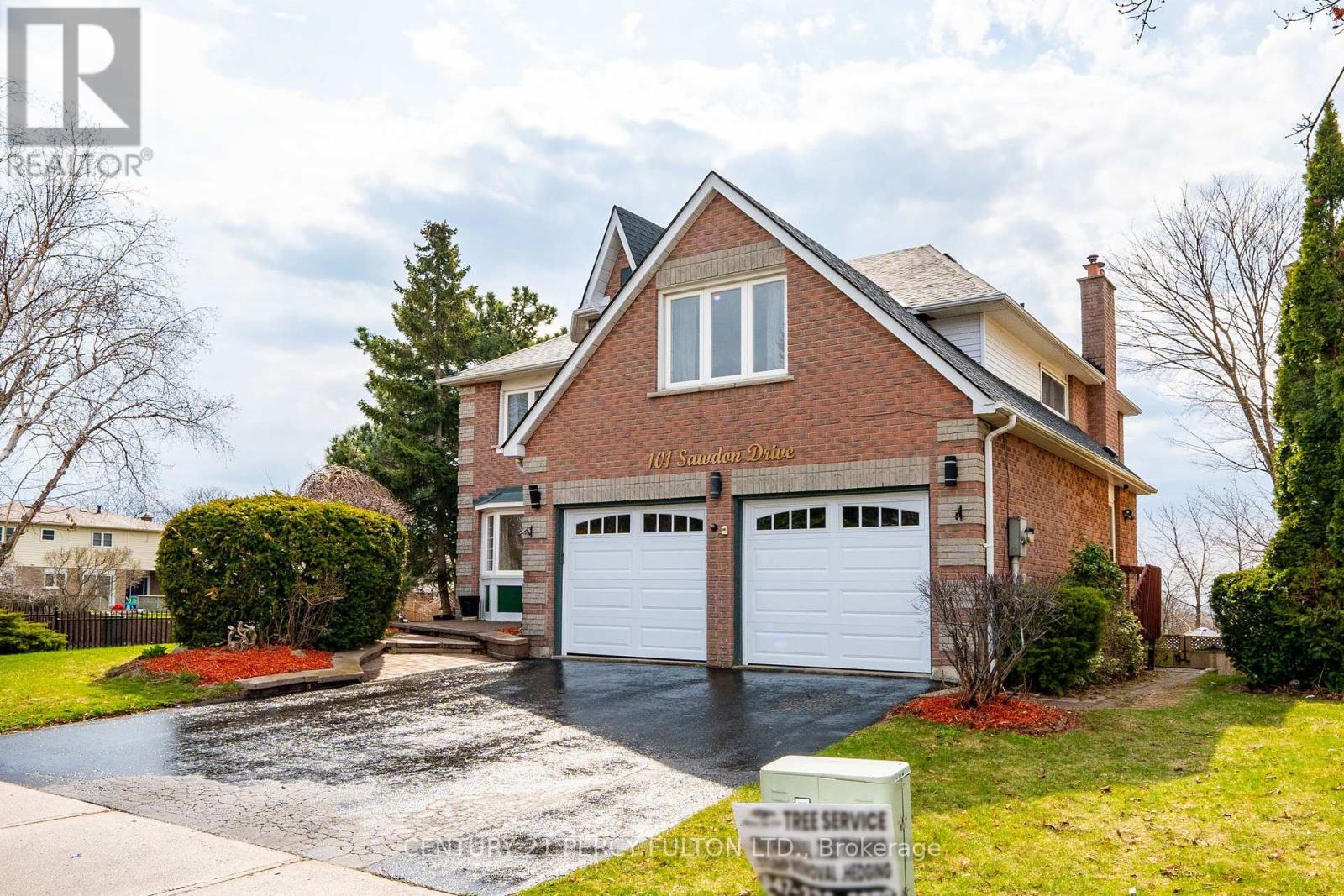 101 SAWDON DRIVE, Whitby, Ontario