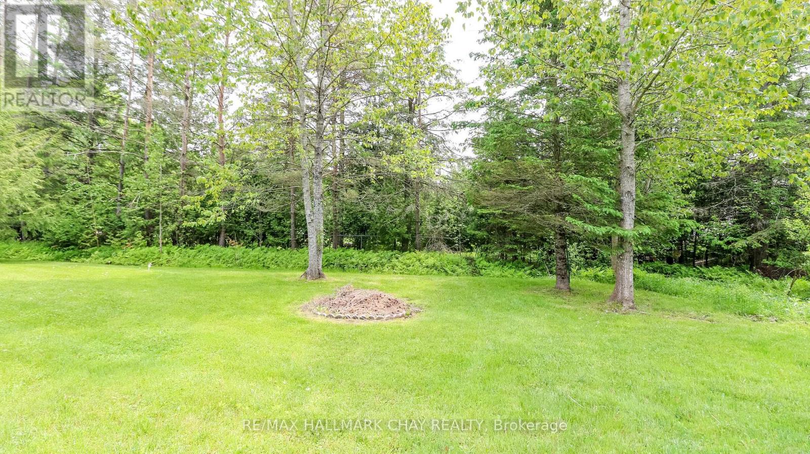 19 Crystalwood Lane, Springwater, Ontario  L0L 1X0 - Photo 10 - S12204395