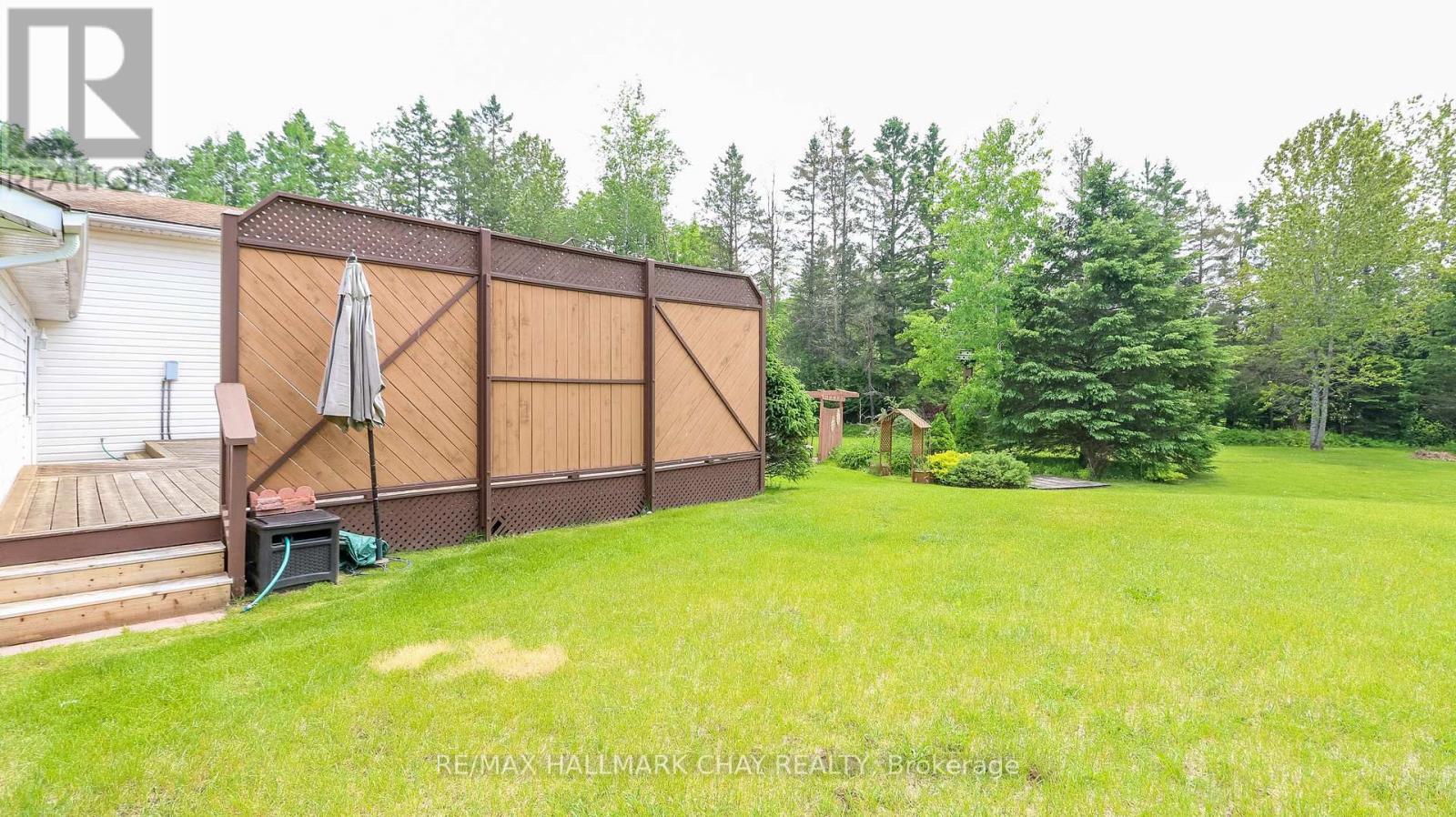 19 Crystalwood Lane, Springwater, Ontario  L0L 1X0 - Photo 12 - S12204395