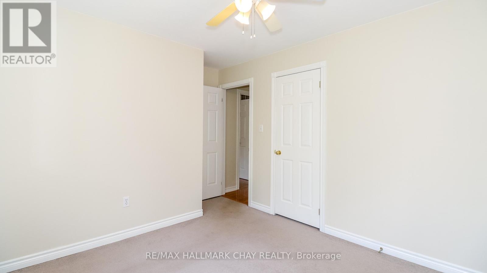 19 Crystalwood Lane, Springwater, Ontario  L0L 1X0 - Photo 39 - S12204395