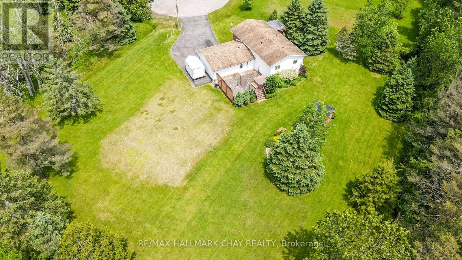 19 Crystalwood Lane, Springwater, Ontario  L0L 1X0 - Photo 8 - S12204395