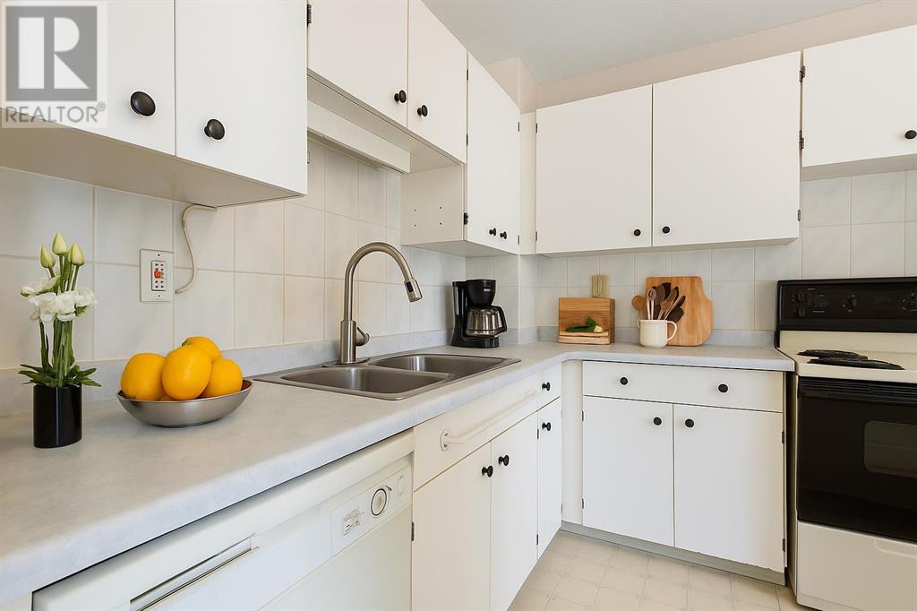 Property at 39, 116 Silver Crest Drive NW image 4