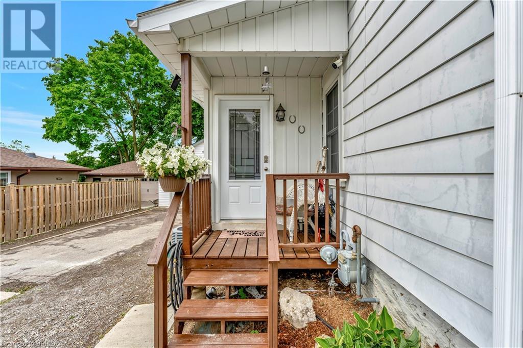 9 Lorimer St. Street, St. George, Ontario    - Photo 21 - 40738682