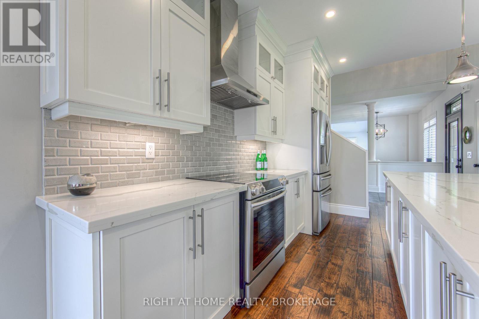 22 - 4280 Taywood Drive, Burlington, Ontario  L7M 4X8 - Photo 11 - W12204407