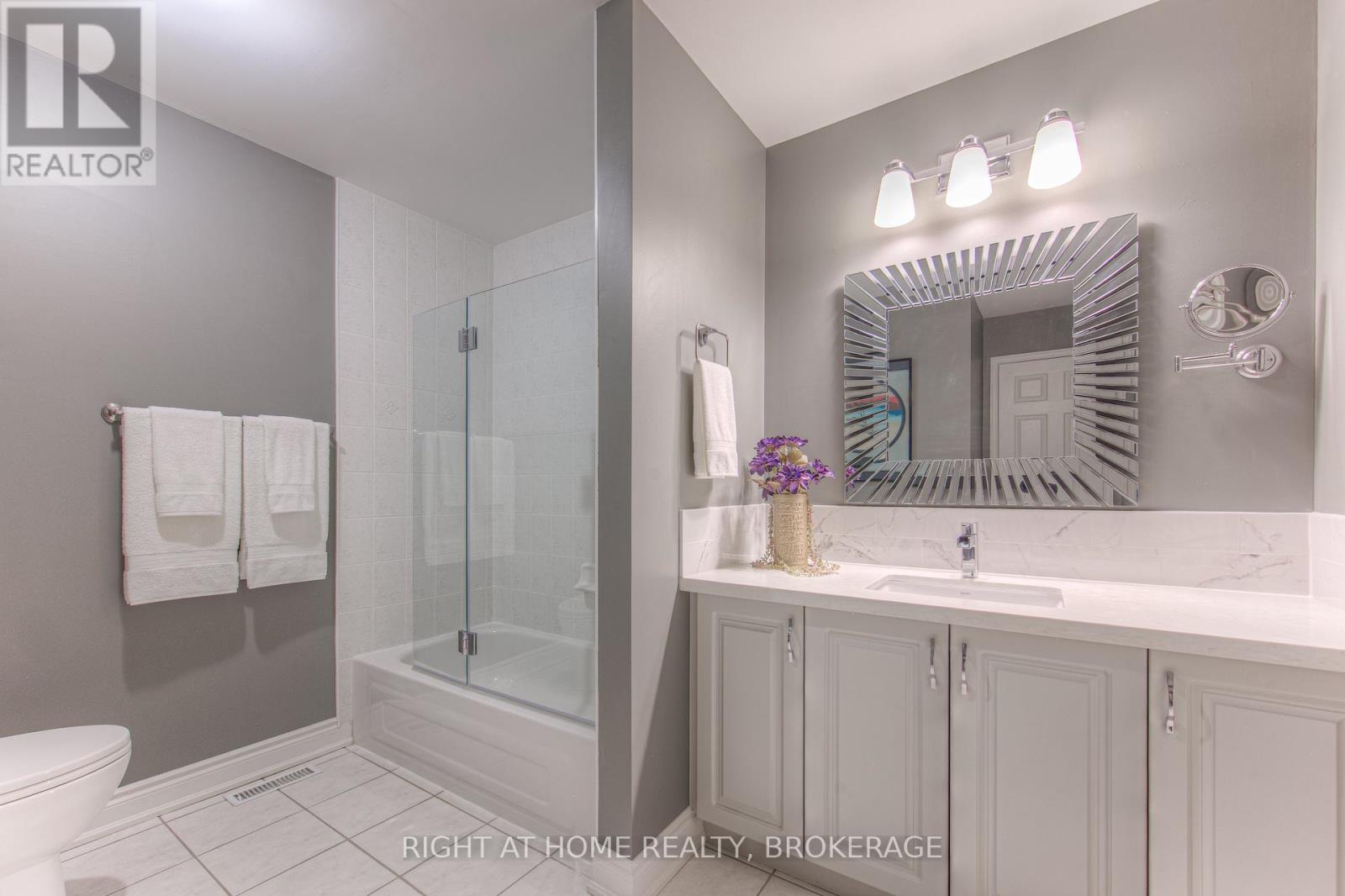 22 - 4280 Taywood Drive, Burlington, Ontario  L7M 4X8 - Photo 30 - W12204407