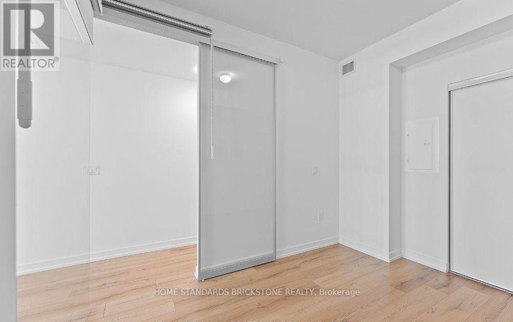411 - 1195 The Queensway, Toronto, Ontario  M8Z 0H1 - Photo 10 - W12204408