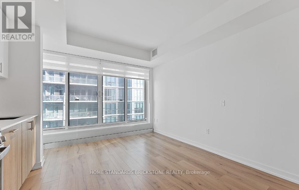 411 - 1195 The Queensway, Toronto, Ontario  M8Z 0H1 - Photo 4 - W12204408