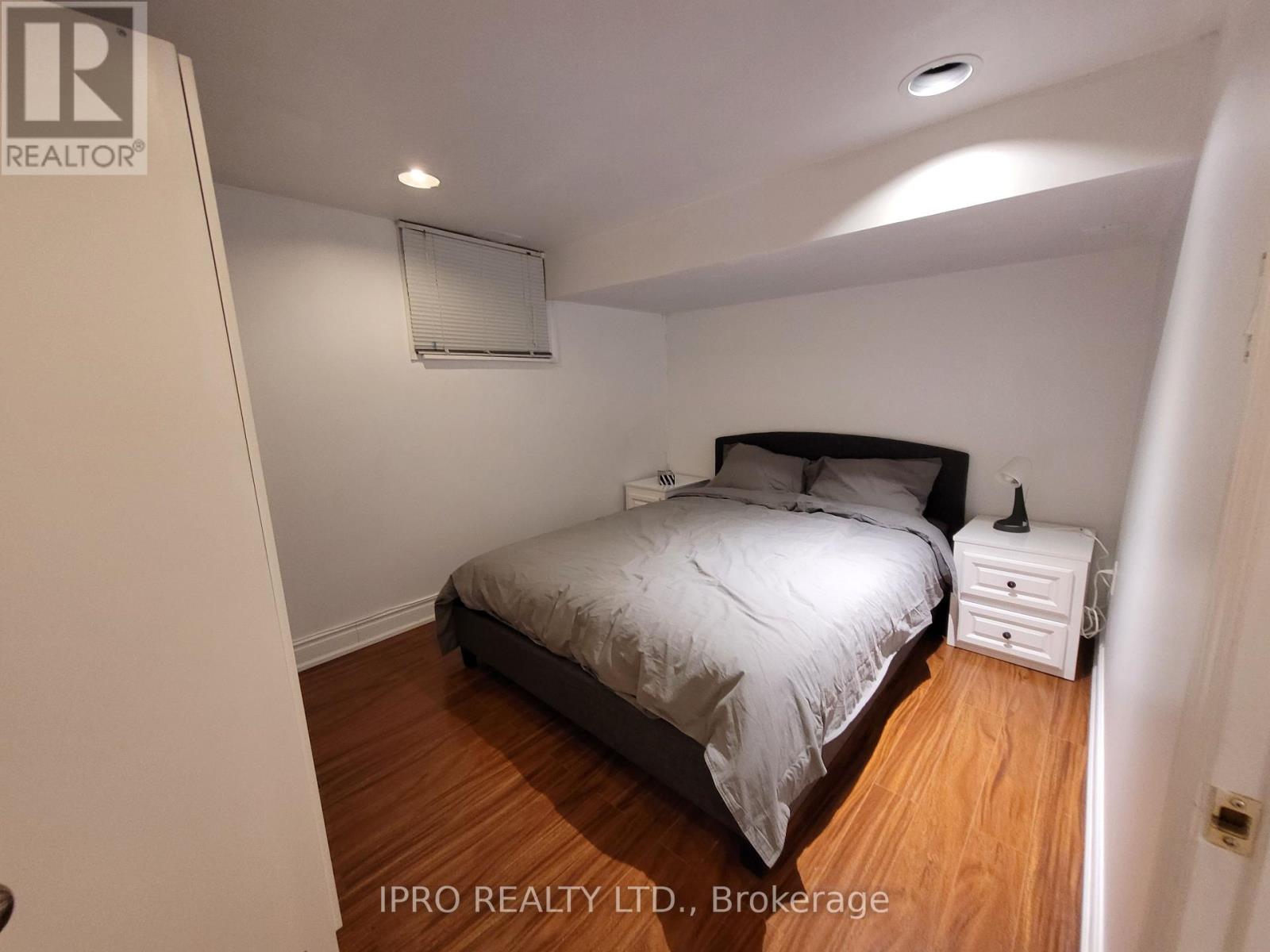 8 Runnymede Road, Toronto, Ontario  M6S 2Y2 - Photo 7 - W12204409